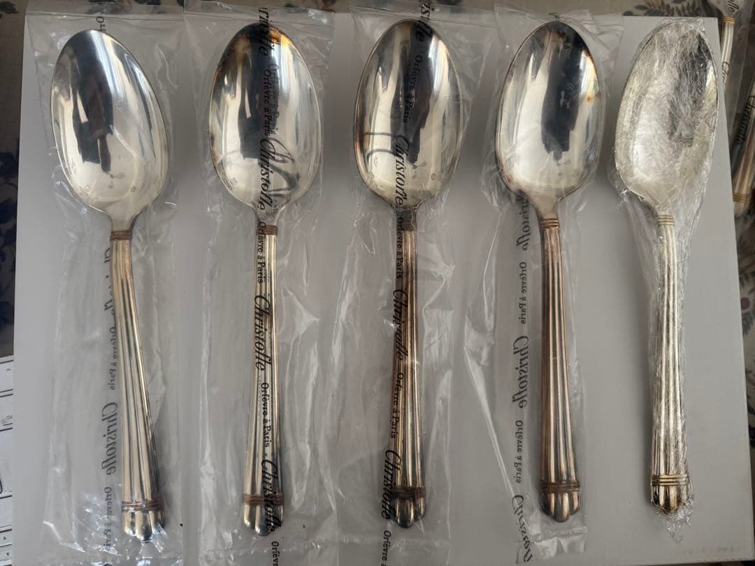 アリアゴールドリング テーブル ナイフ、フォーク、スプーン　シルバー　各5本