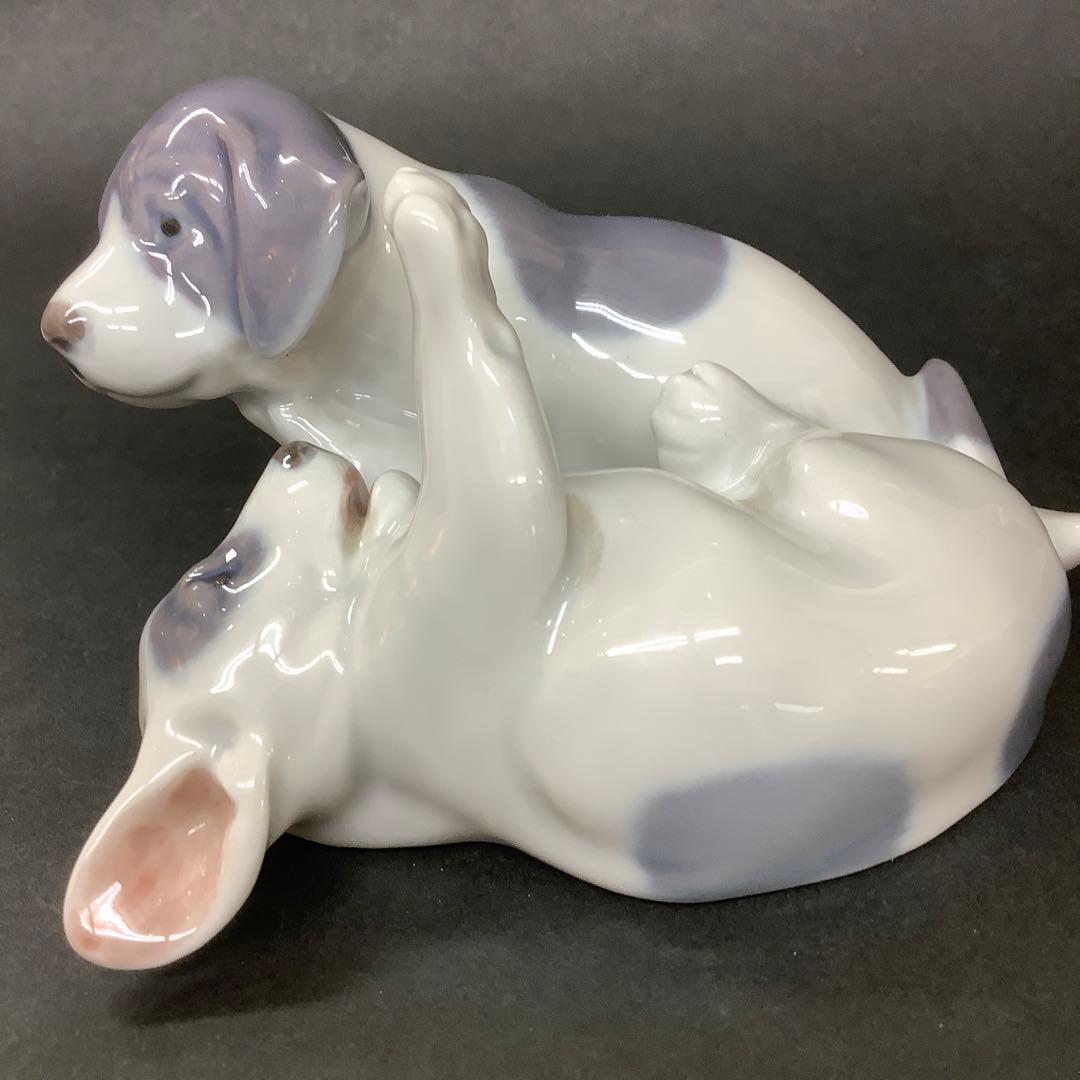 ロイヤルコペンハーゲン 犬の置物 イヤーフィギュリン2000 - メルカリ