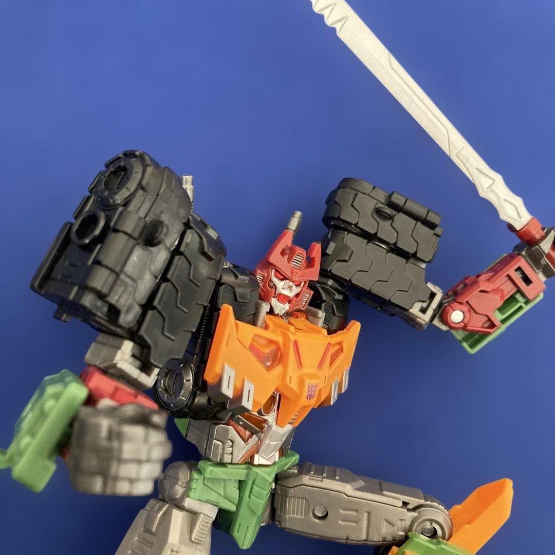 ブラジオン トランスフォーマー レガシー エボリューション ハズブロ