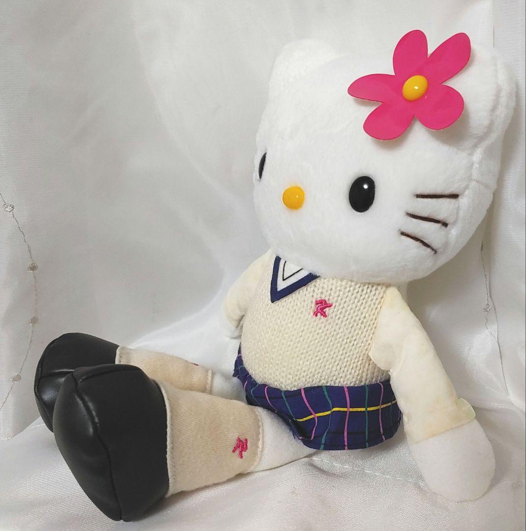 サンリオ　ハローキティ　キティちゃん　制服　女子高生