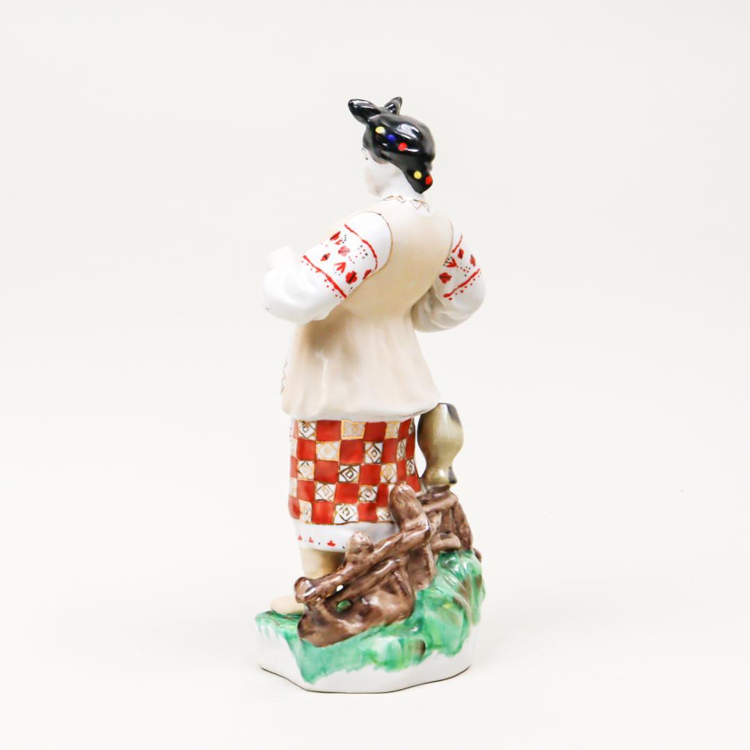 磁器 オペラのヒロイン オダルカ 置物