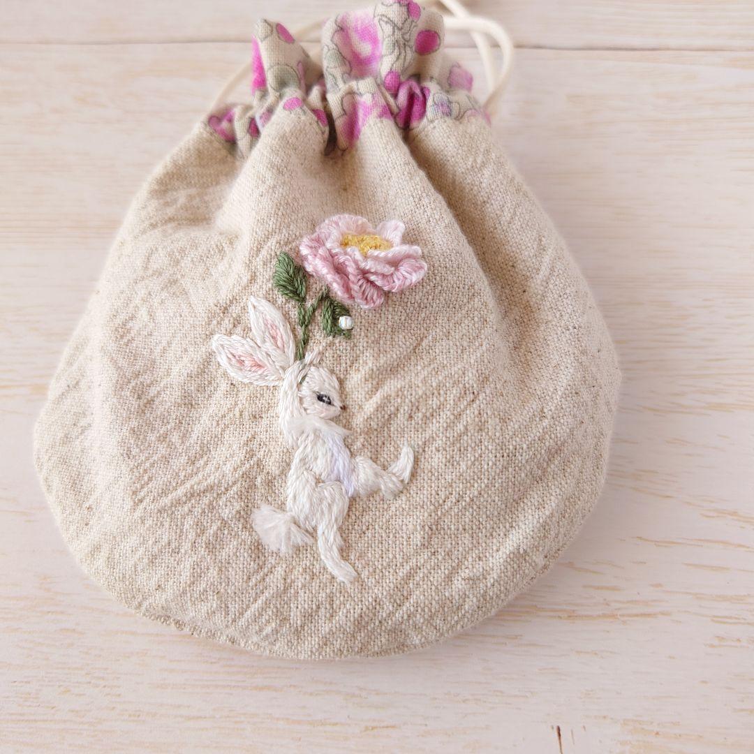 ちっちゃな巾着 サシェ M ／詰替タイプ【うさことピンクの薔薇】