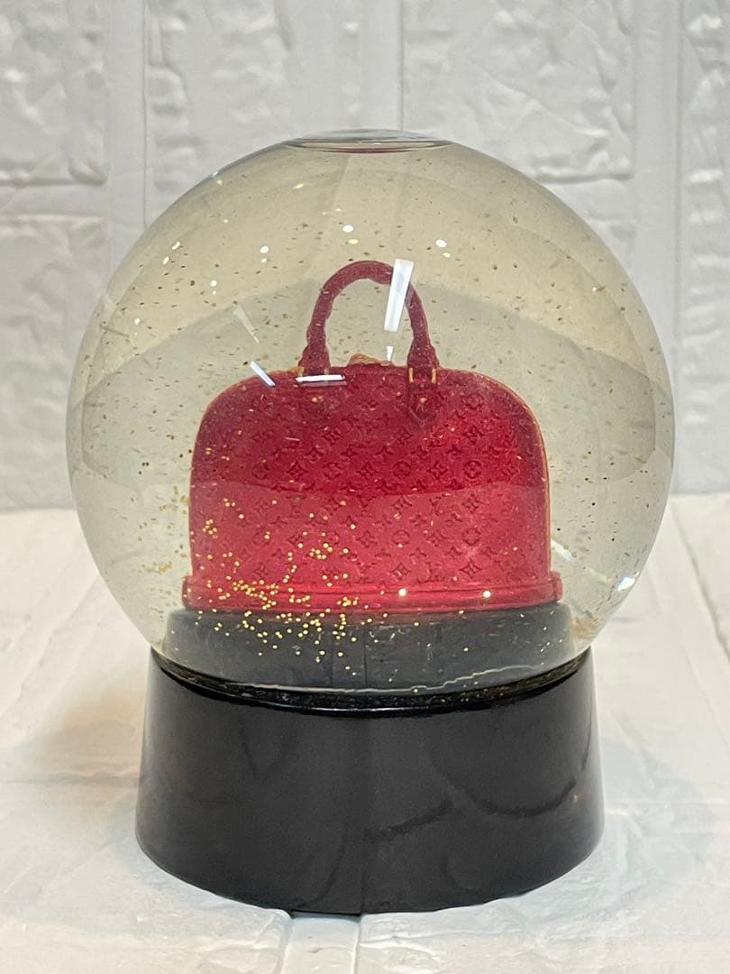 LOUIS VUITTONルイヴィトン　ノベルティ　スノードーム　❤︎