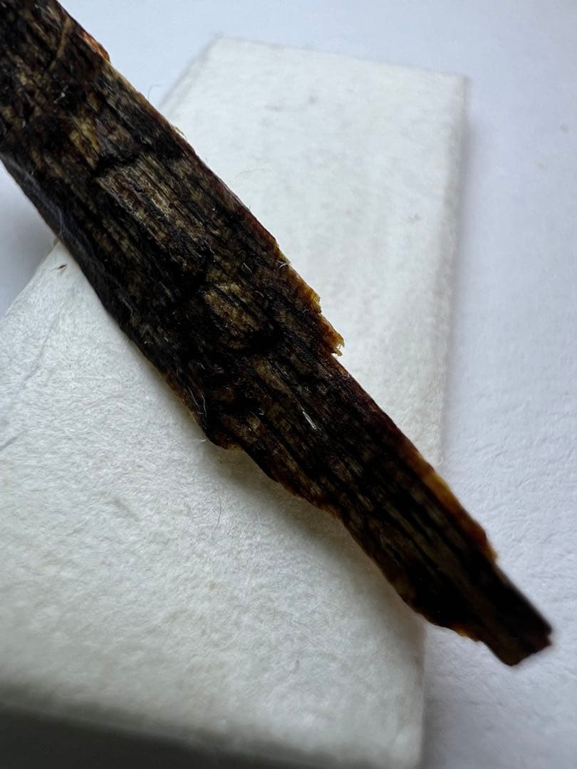 古渡命銘木 六十一種名香の内 伽羅銘 【薄雲】0.296g香木/お香/沈香/伽羅