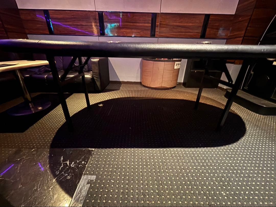 PPPoker ポーカーテーブルとチップセット