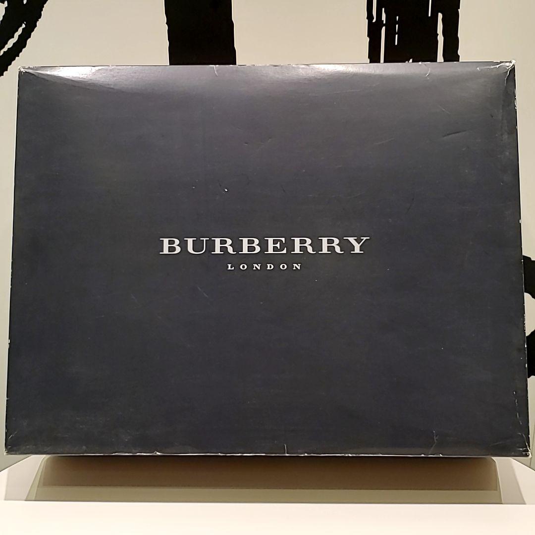 【新品】BURBERRY キルティングパッドシーツ ブルー
