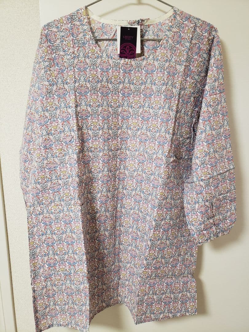 134 リバティ　エプロン