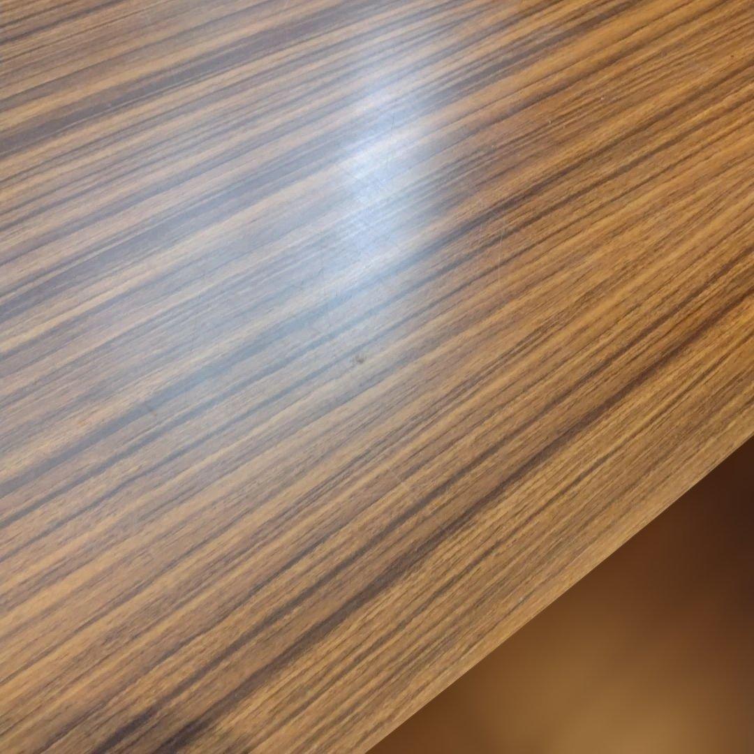 カリモク60 リビングテーブル 小 ウォールナット（送料込みのお値段）