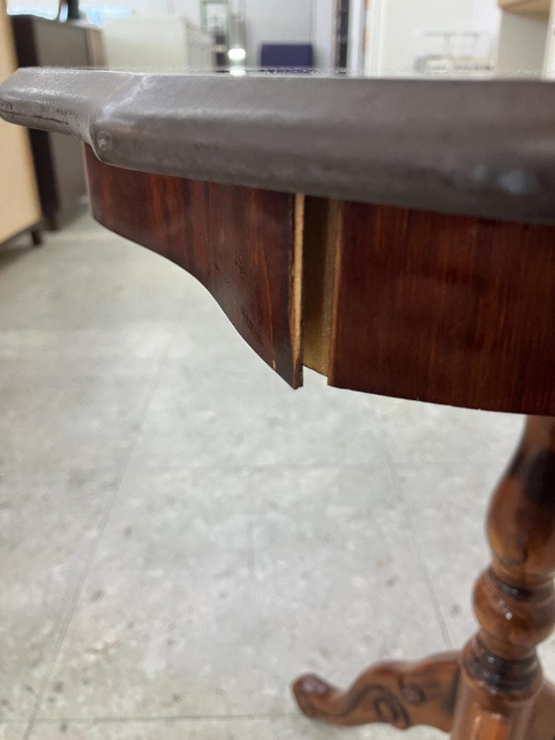 アンティーク サイドテーブル イタリア製