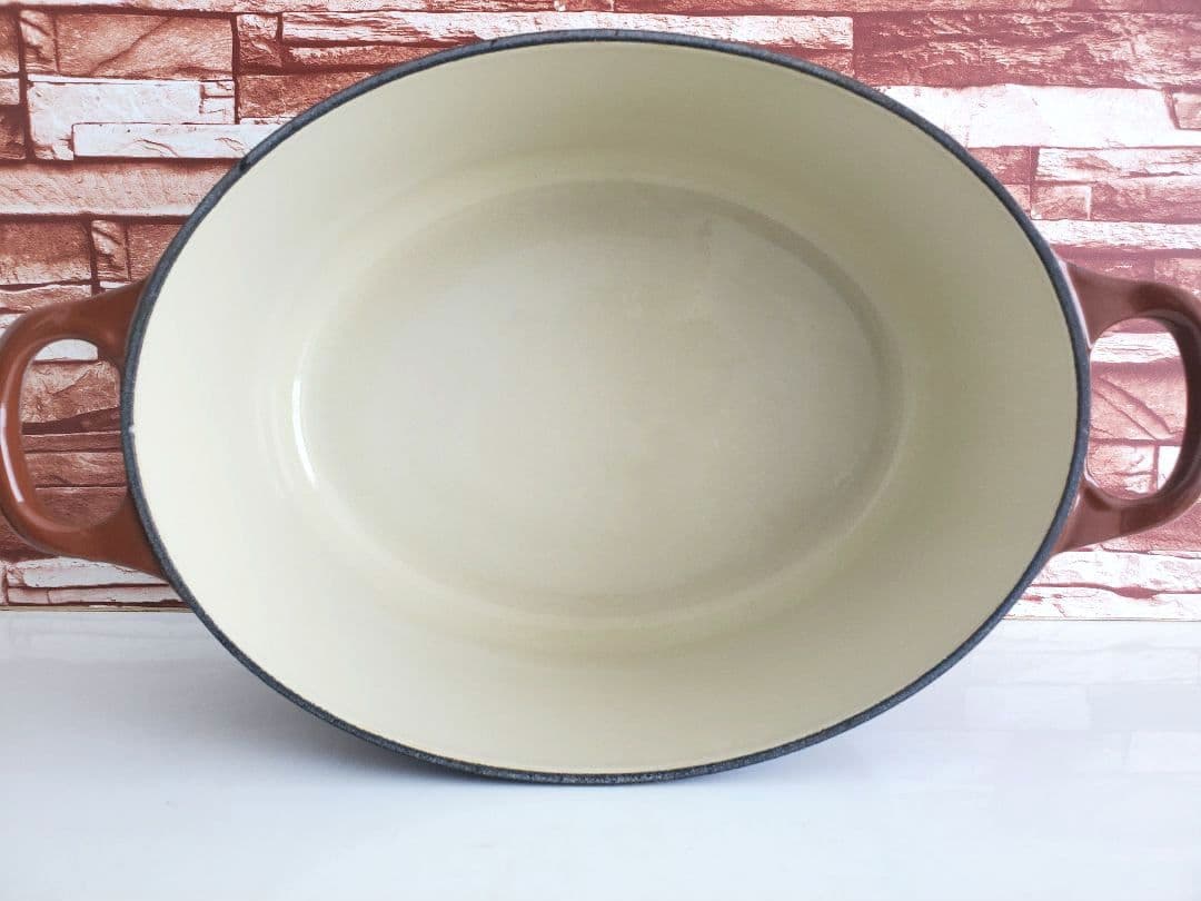 LE CREUSET　オーバル　25㎝　ル・クルーゼ