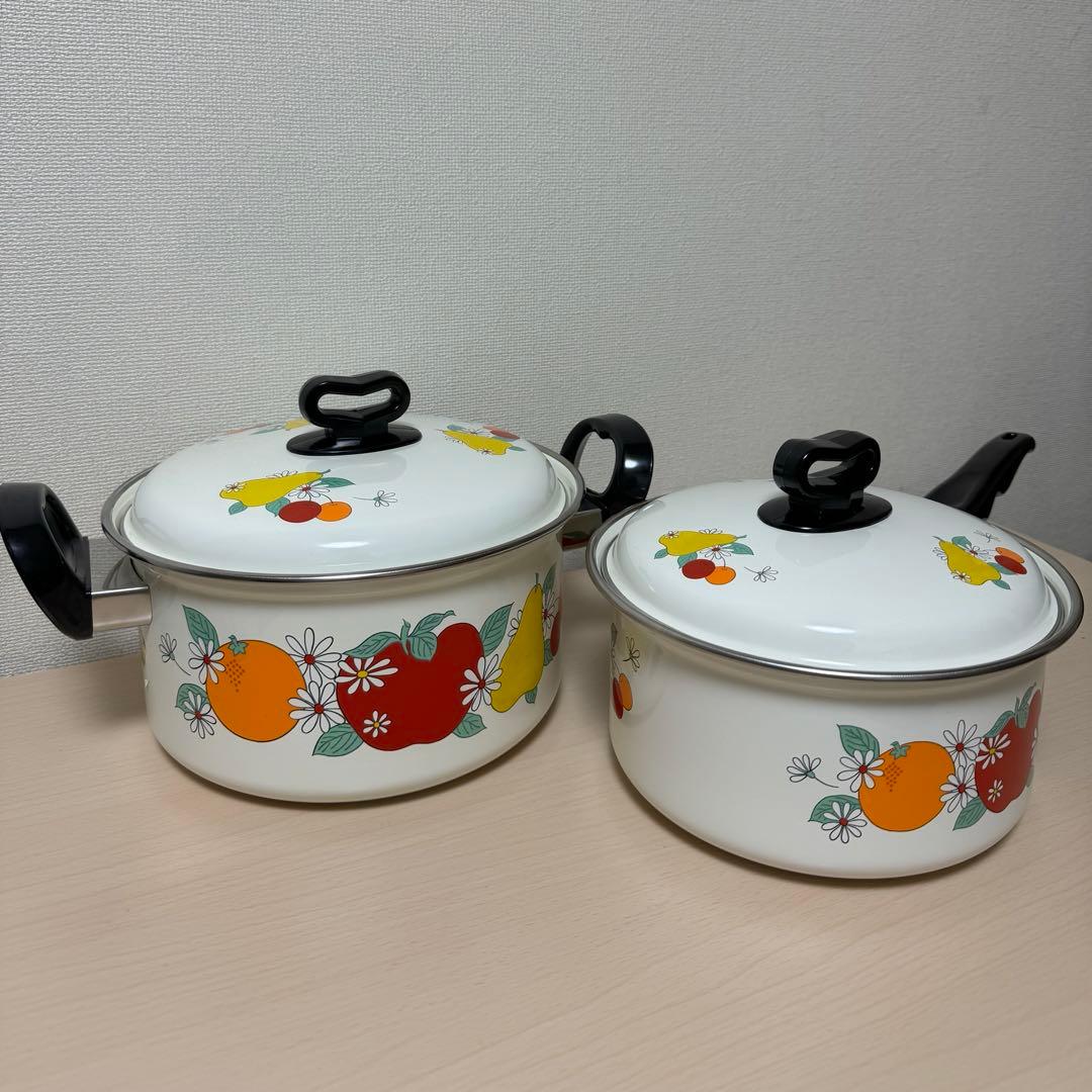 昭和レトロ】ホーロー レトロ鍋 フルーツ 花柄 両手鍋 片手鍋 セット
