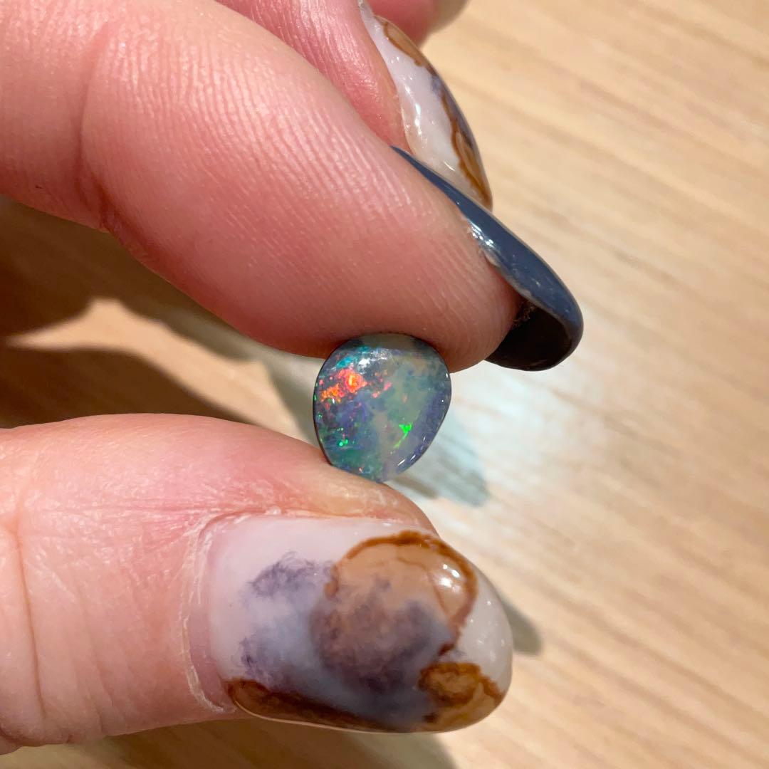 ボルダーオパール