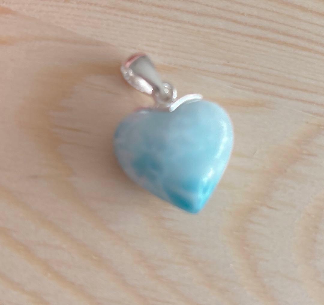 極上品ハート型ラリマーペンダントトップ