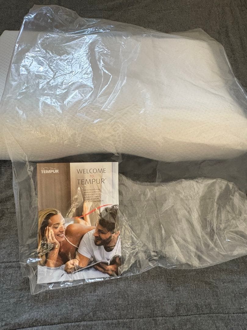 【新品・未使用品】テンピュール　ミレニアムネックピロー　XS