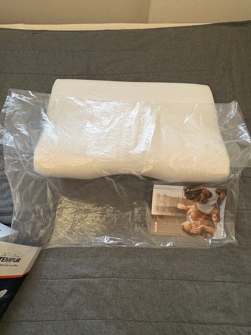 【新品・未使用品】テンピュール　ミレニアムネックピロー　XS