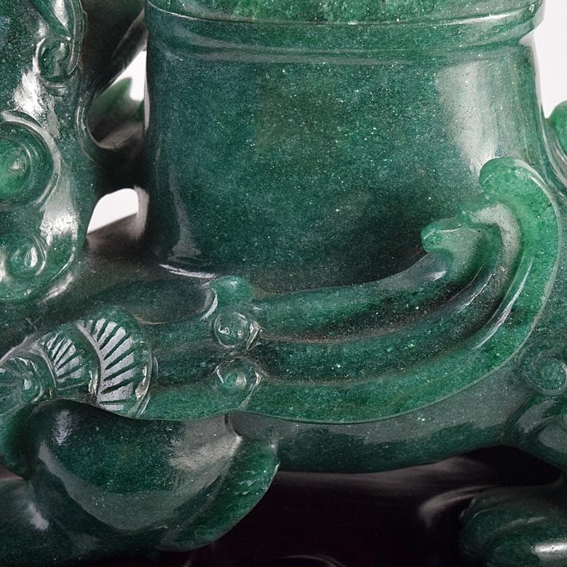 中国 玉石碧玉彫刻 神獣形 飾壷 置物 唐木台付 U R8768