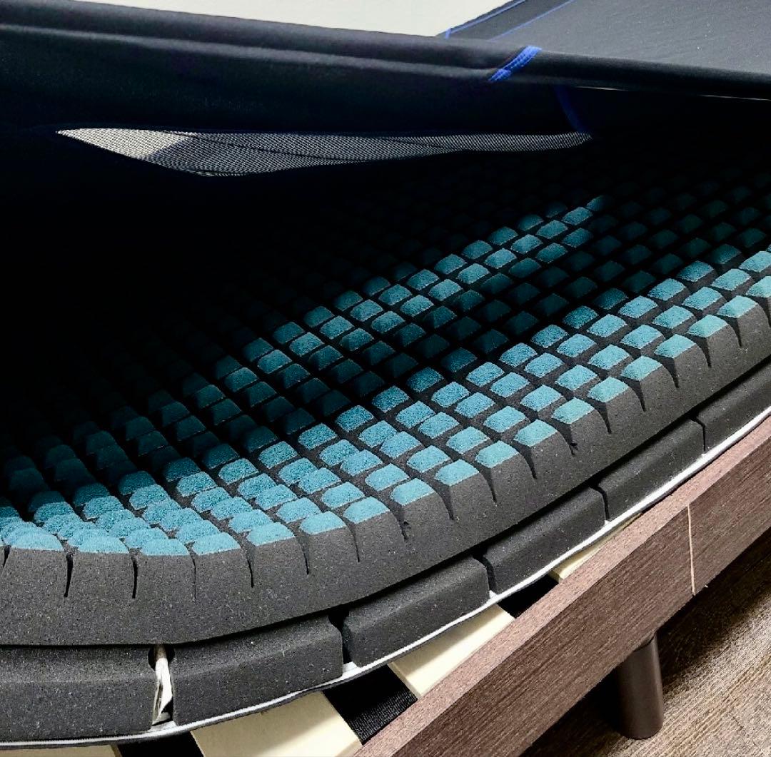 手渡し限定　東京西川 AIR SI ベッドマットレス　シングル　厚さ9cm