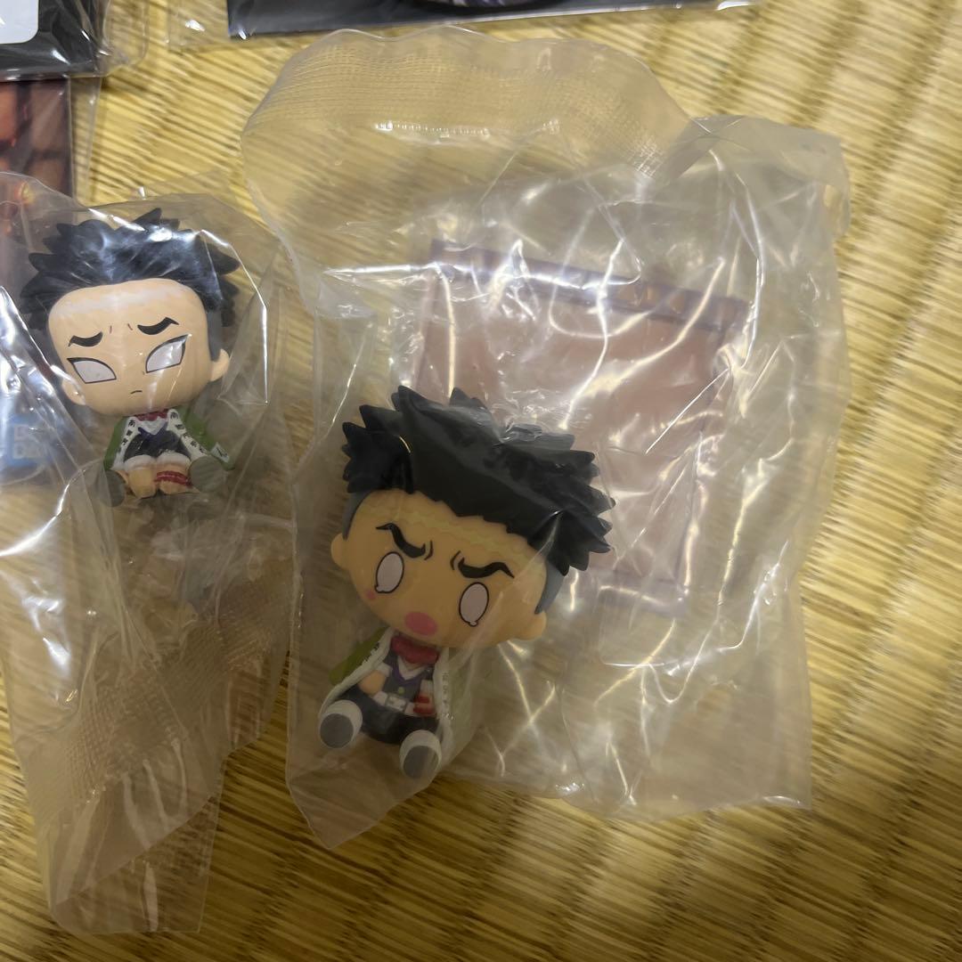 鬼滅の刃 悲鳴嶼行冥 まとめ売り - メルカリ