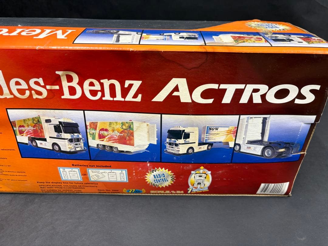メルセデスベンツ アクトロス トレーラー トラック ラジコン　未使用保管品