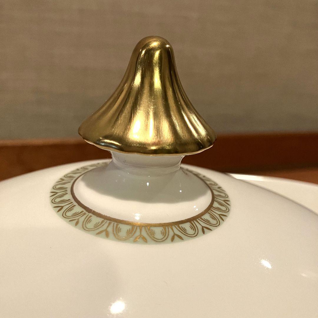 ロイヤルドルトン　イングリッシュルネサンス　蓋付ベジタブルボウル