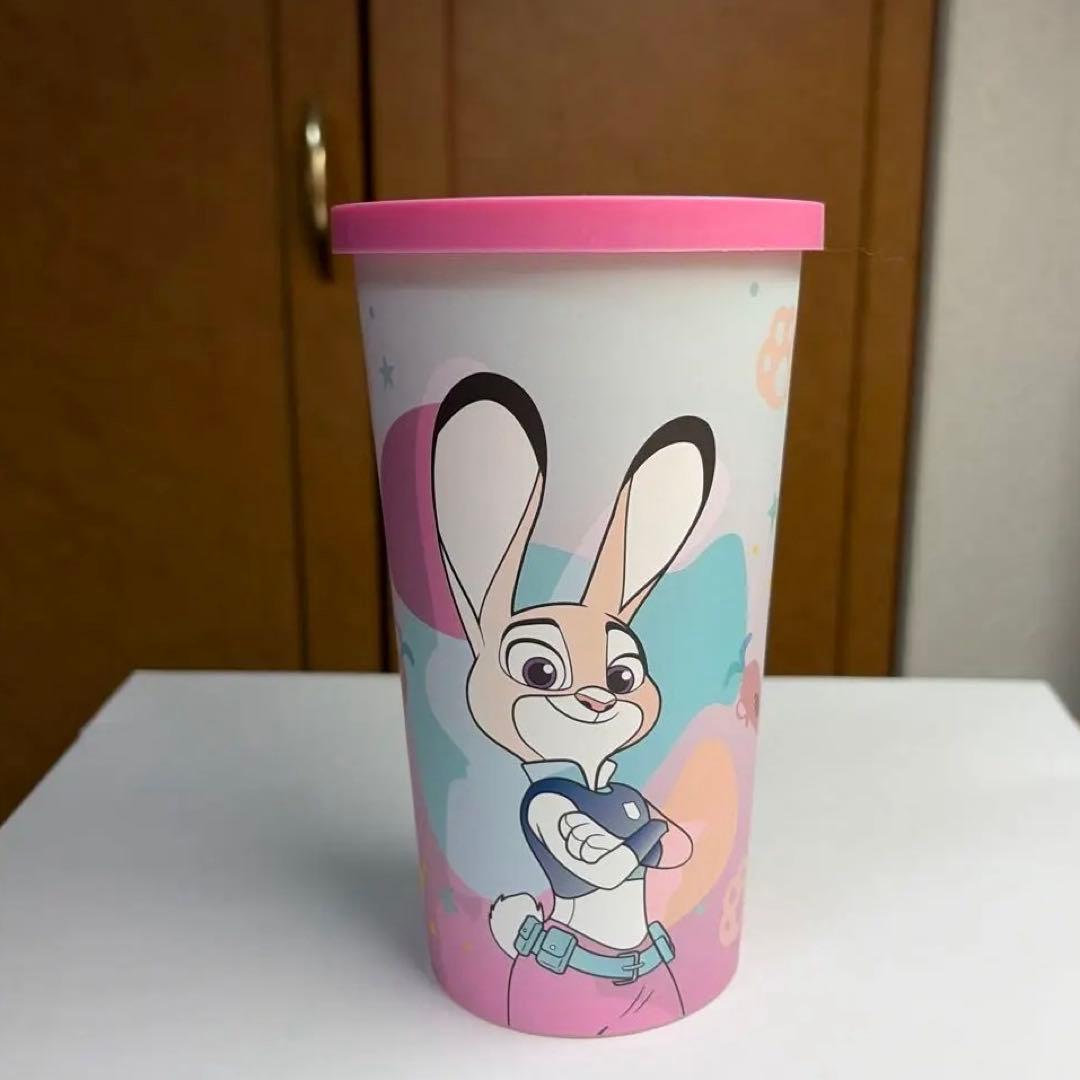 希少 ズートピア タンブラー 上海ディズニー 限定 - メルカリ