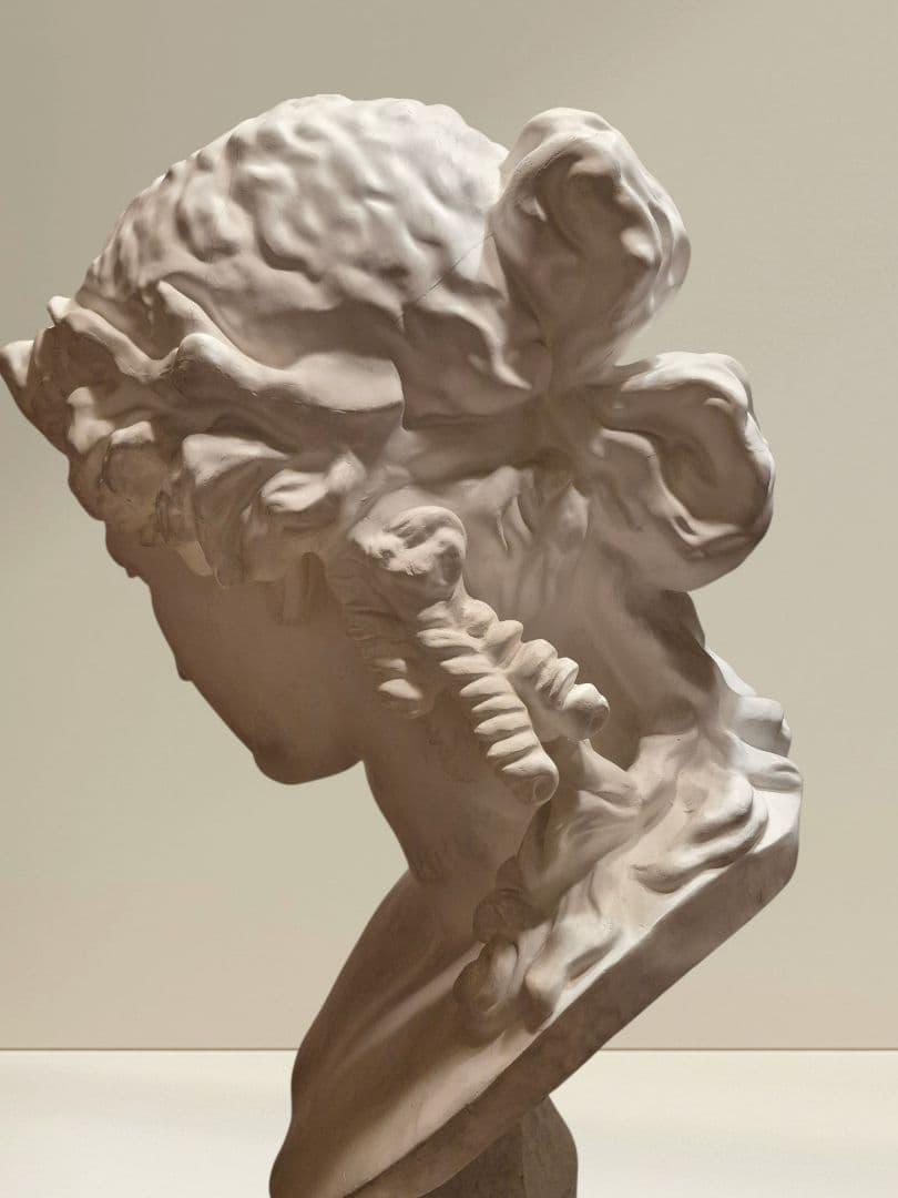 石膏像 アリアス胸像 デッサン