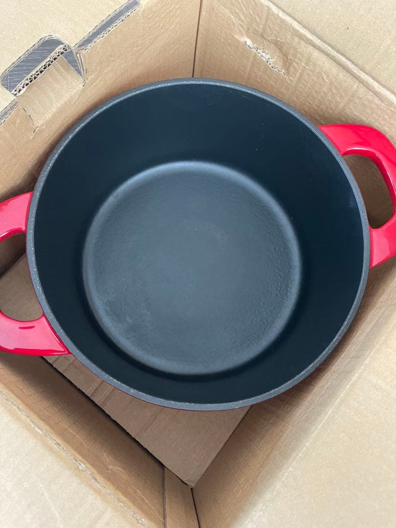 【美品】 未使用Skater 赤 両手鍋　鉄鋳物ホーロー鍋 24cm