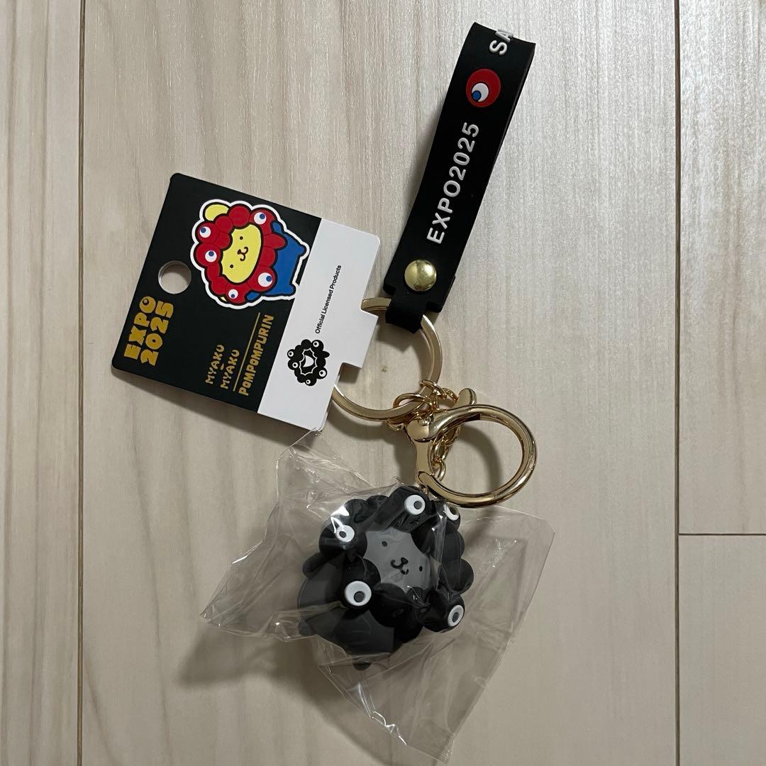 万博 サンリオ ミャクミャク 立体マスコット 黒ミャクミャク ポムポム