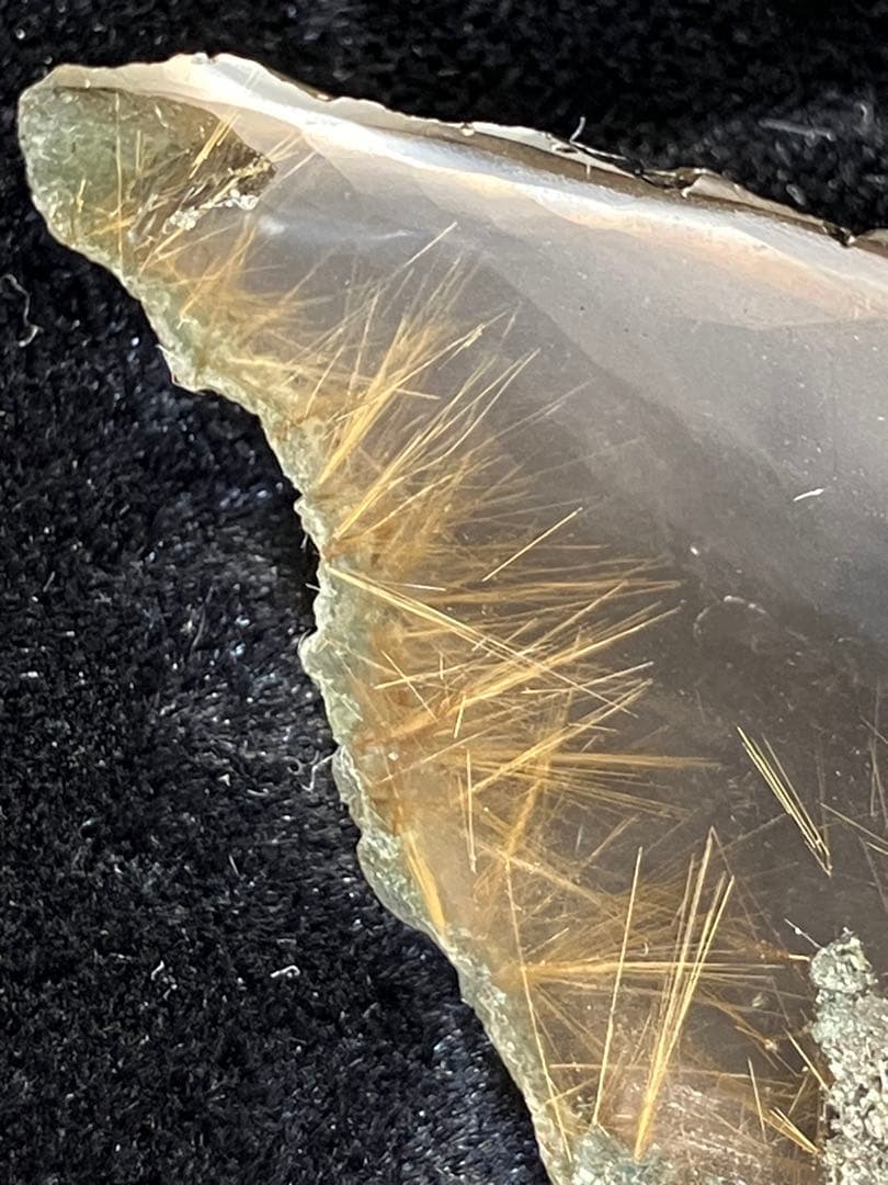 ルチルクォーツ インド ヒマチャル産 原石 天然石 パワーストーン 金運 最強