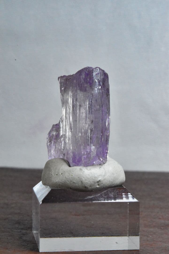 アフガニスタン産 高品質クンツァイト原石2