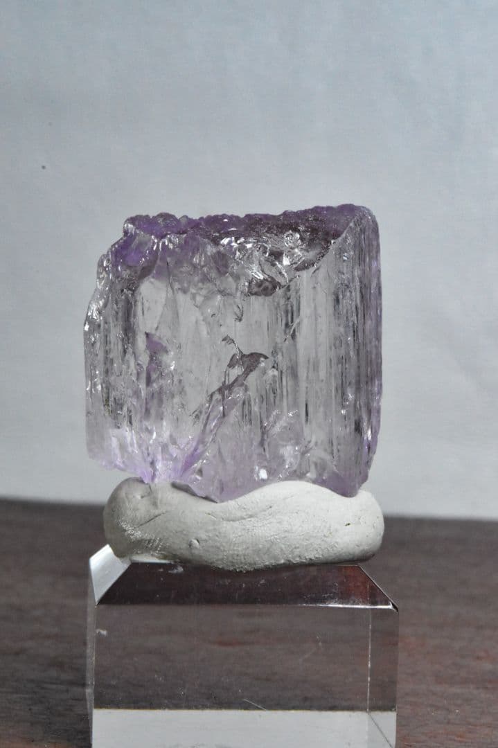 アフガニスタン産 高品質クンツァイト原石2