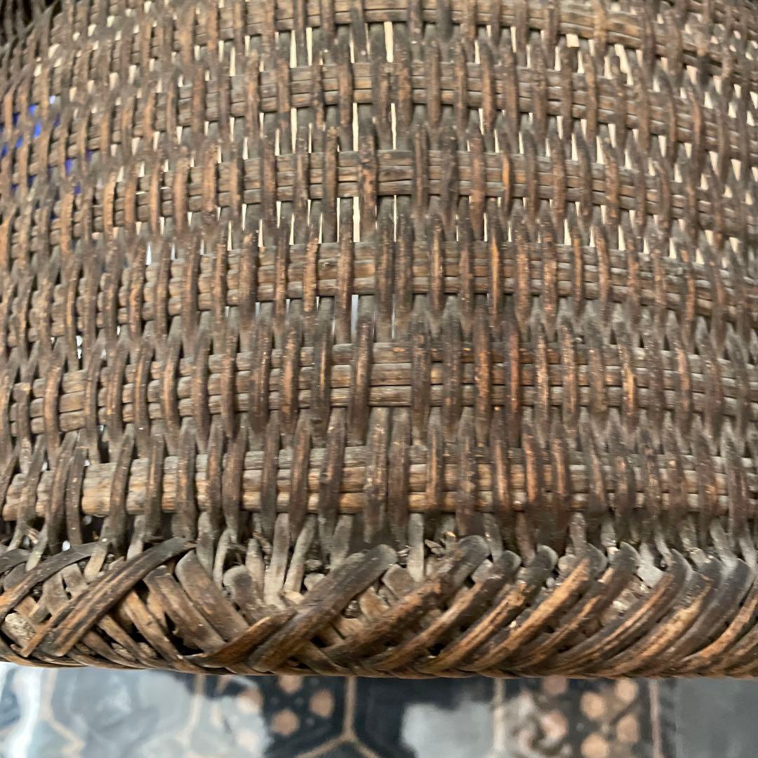 竹かご、、古い物