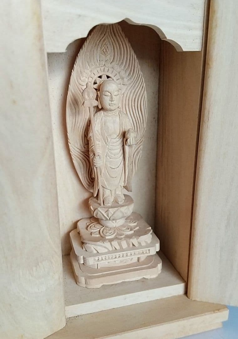 地蔵菩薩立像【極小】#400 厨子入り 木彫 仏像