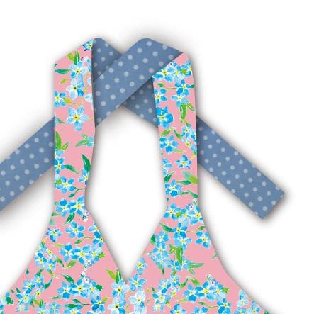 Vラインのワンピースのようなエプロン