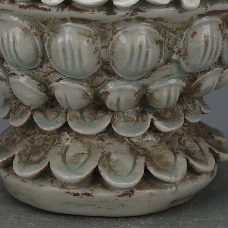 宋代の湖田窯影青蓮花尊  陶磁器 装飾品 現代工芸品美術品 置物