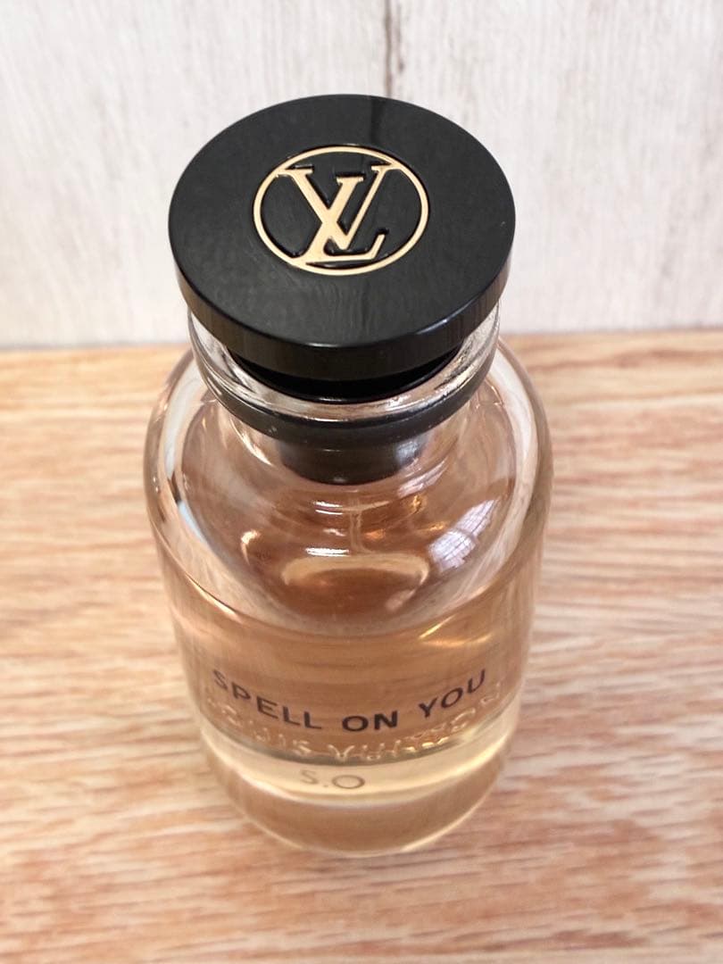 r*様 【定価:48,400円】LOUIS VUITTON SPELL ON Y