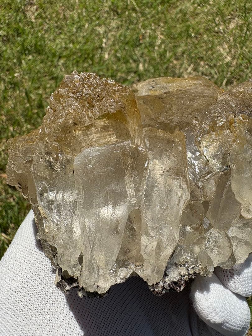 【匿名発送】1 kgオーバー 蝕像水晶（ゴールデンヒーラー）