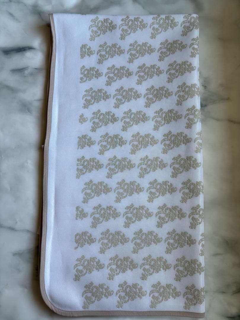 グラントイーワンズ ホルミーシーツ シングル 100×200ホワイト ダマスク柄