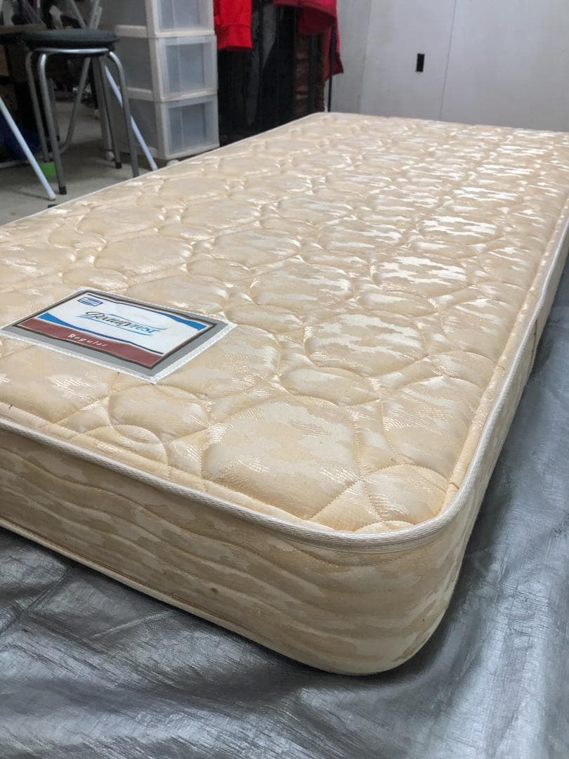 送料無料 シモンズ マットレス Beautyrest シングル 250109