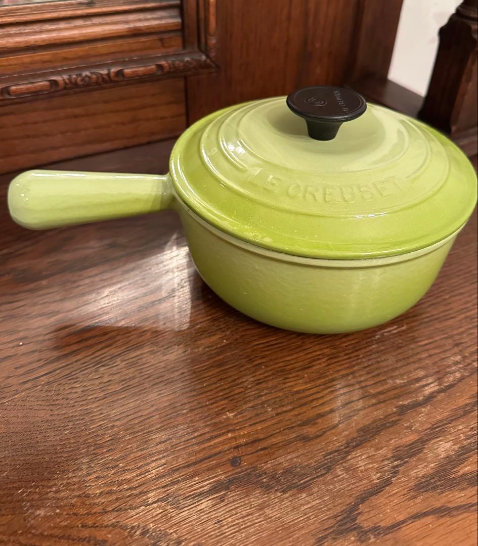 ルクルーゼ ソースパン 片手鍋 18cm フルーツグリーン - メルカリ
