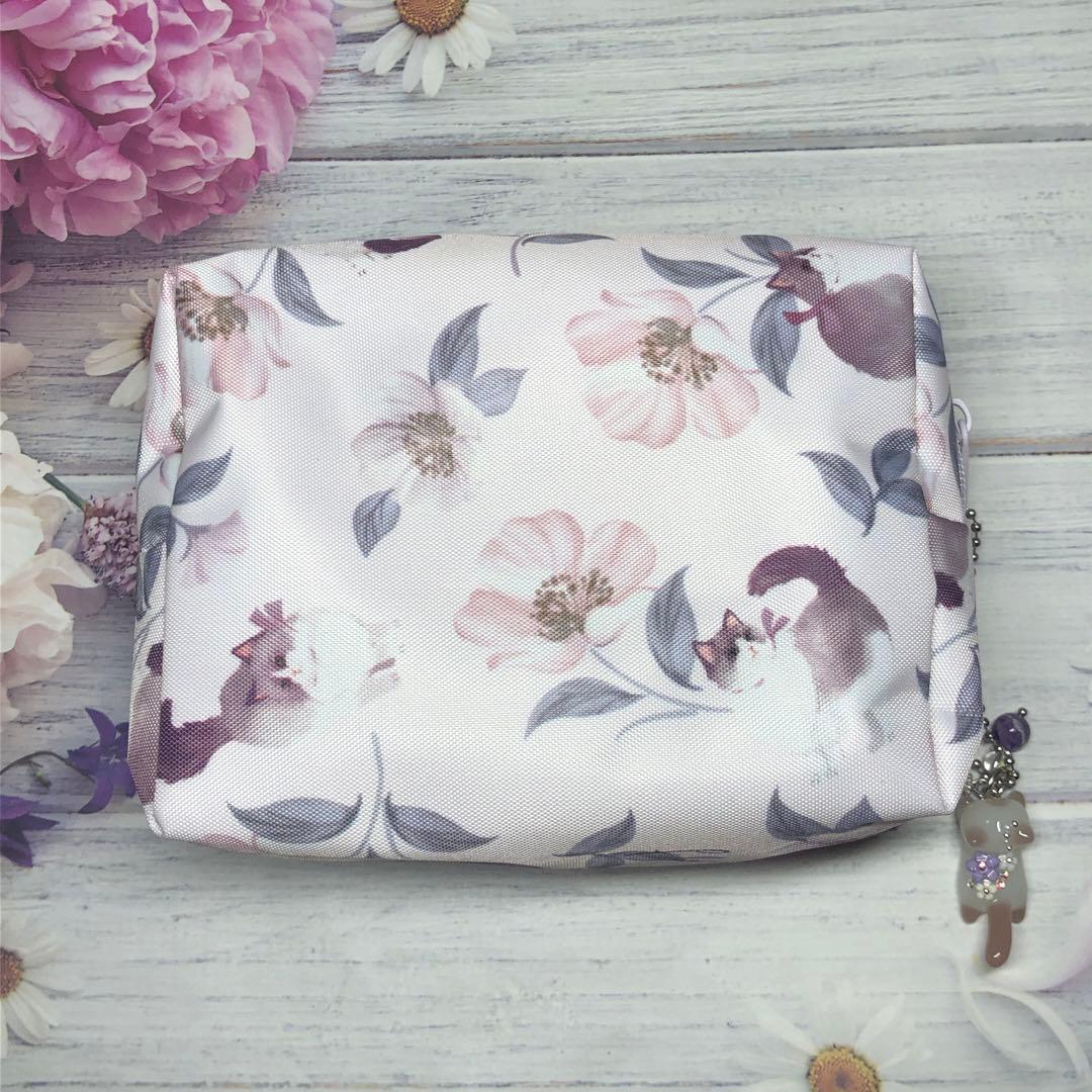 【Ｋ】ジャンピング猫 チャーム付き ポーチ 天然石 アメジスト