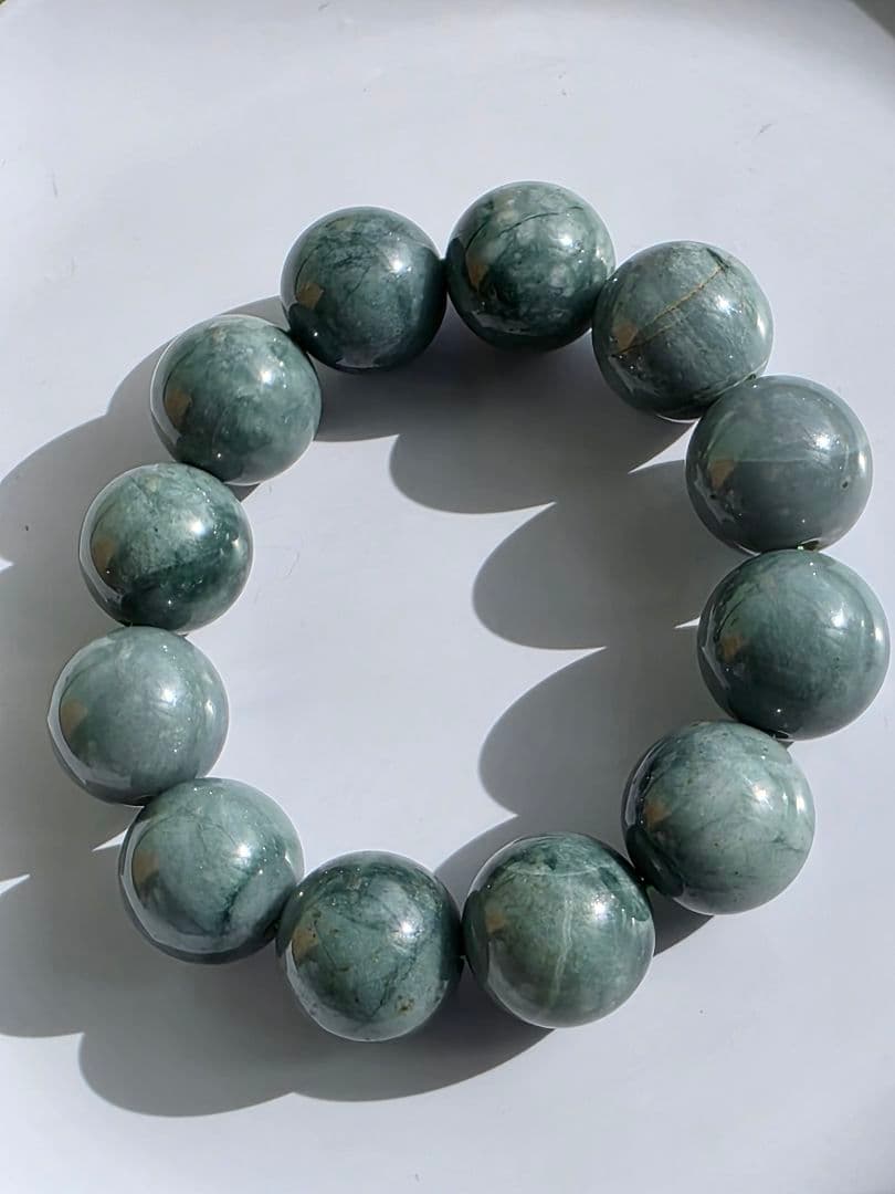 18.5mm　グアテマラ産翡翠　大玉　ブレスレット