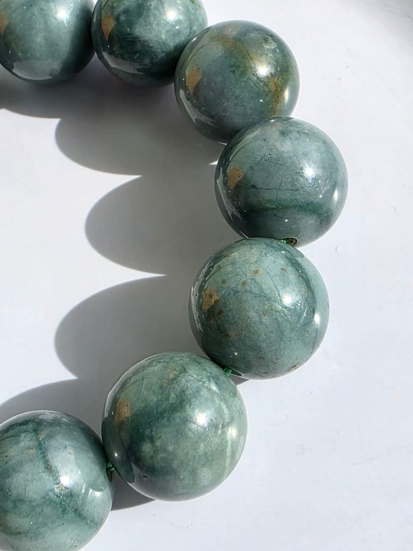 18.5mm　グアテマラ産翡翠　大玉　ブレスレット