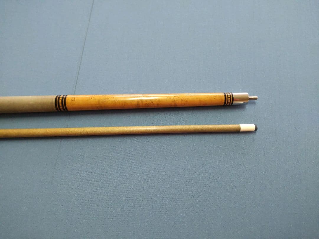 詳細不明ビリヤードキュー