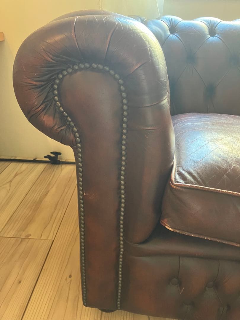 イギリスアンティーク　チェスターフィールドソファ