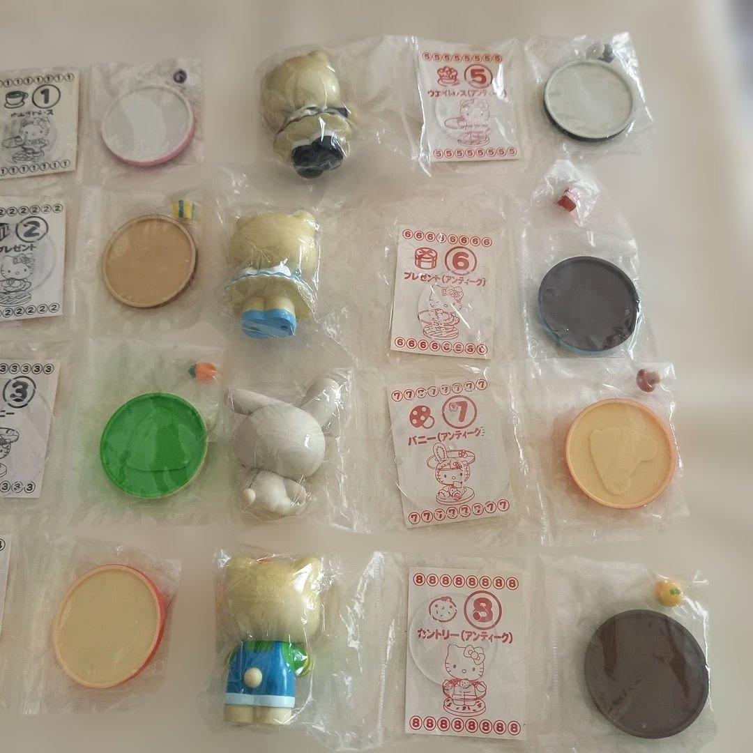 ハローキティ アクセサリートレイ キャラクターコレクション 8個セット