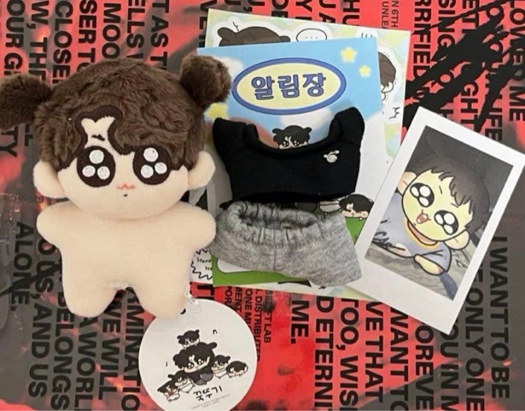 BTS ジョングク ぬいぐるみ 10cmグクトゥギ お洋服付き モックニム