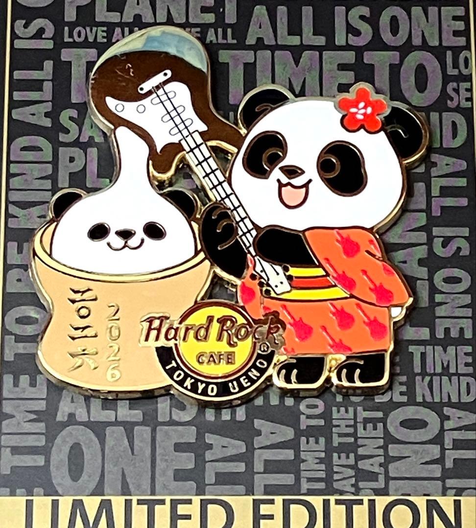 A*N様 Hard Rock Cafe 上野 ⭐️パンダピンバッジ⭐️お餅つき - メルカリ