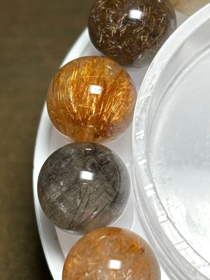 【新入荷】　ミックスタイチンルチルクォーツブレス12.9〜13.8㎜大玉（新品）