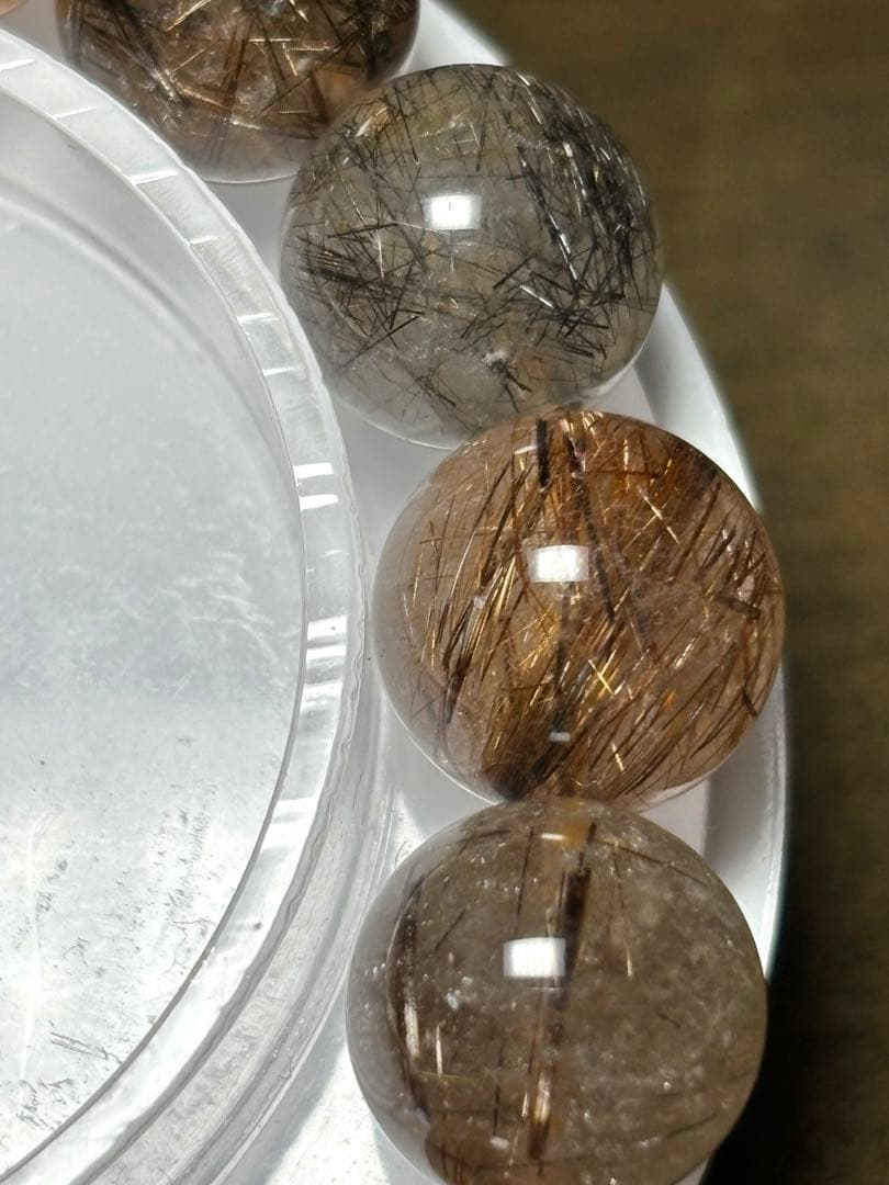 【新入荷】　ミックスタイチンルチルクォーツブレス12.9〜13.8㎜大玉（新品）